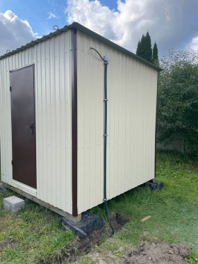 Bir ev içinde elektrik tesisatı kurulumu süreci