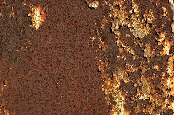 긁히고 균열이 있는 오래 된 녹슨 금속의 질감 — 스톡 사진