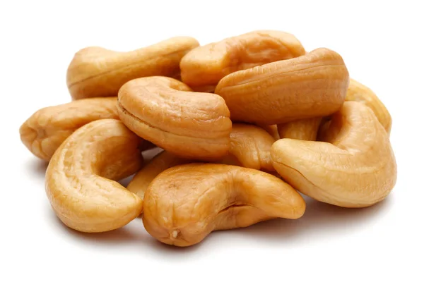 Geroosterde Cashewnoten Geïsoleerd Witte Achtergrond — Stockfoto