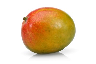 Bütün Mango beyaz arka plan üzerinde izole
