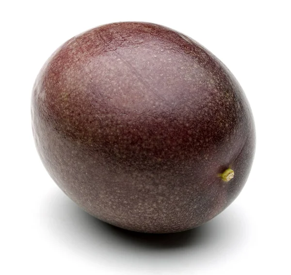 Tüm Tutku Meyvesi beyaz arkaplanda izole