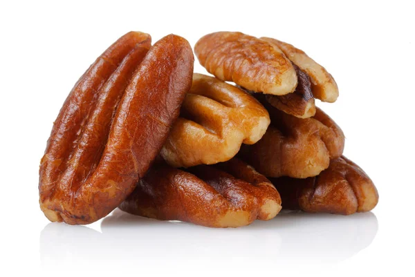Oloupané Ořechy Izolované Bílém Pozadí — Stock fotografie