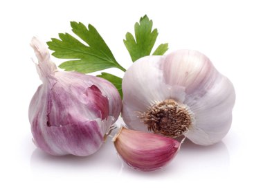 Sarımsak ampul diş sarımsak ve maydanoz izole