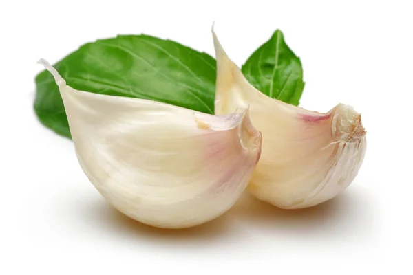 흰색 절연 바 질 잎 마늘 정 향 — 스톡 사진