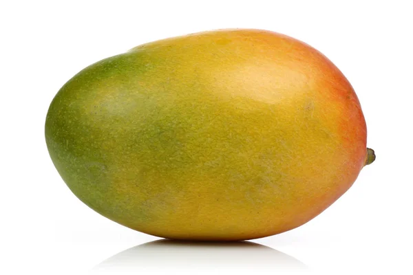 Fresh Mango fruit isolated on white — Stock Photo, Image