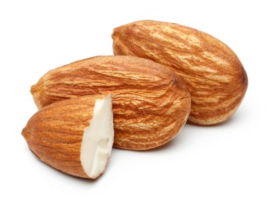 Beyaz üzerine izole edilmiş badem grubu