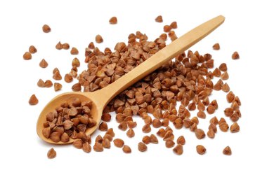 Beyaz kaşık üzerinde izole edilmiş ahşap kaşık Einstein buğdayı