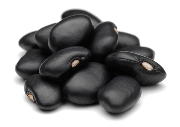 白で隔離される黒インゲン豆 — ストック写真