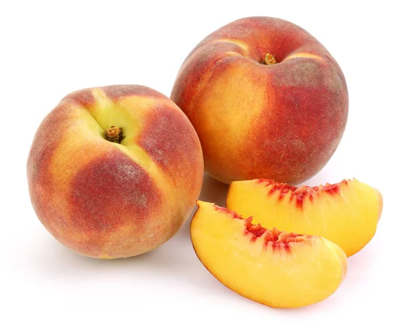 Ripe peach fruits with slices isolated — Stock Photo, Image