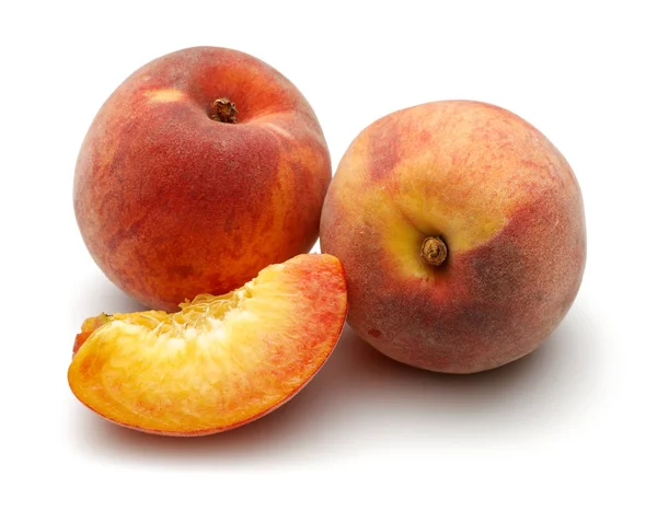 Ripe peach fruits isolated on white — Stock Photo, Image