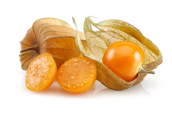 Frutto Physalis o bacca d'oro isolato — Foto Stock