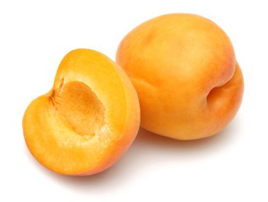 beyaz izole taze olgun kayısı