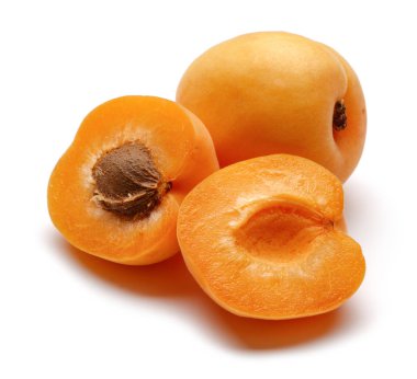 beyaz izole taze olgun kayısı