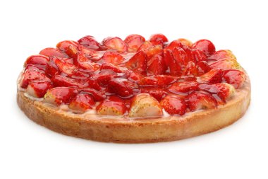 Çilekli tart üzerinde beyaz izole