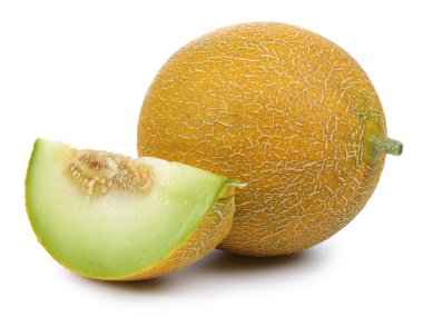 Bütün ve dilimlenmiş olgun kavun meyve izole
