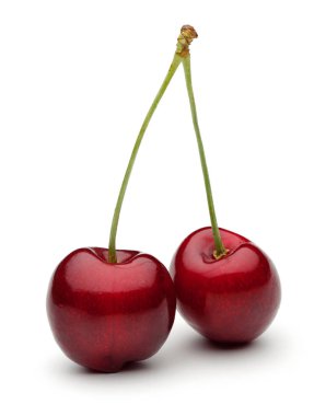 Sapları izole ile Olgun kırmızı kiraz