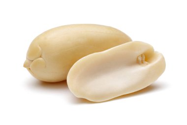 Fıstık beyaz arkaplanda izole edildi, makro çekim