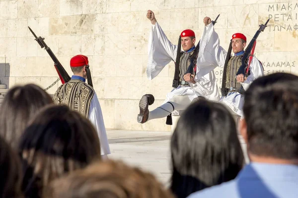 GREECE ATHENS UNKNOWN SODIER CEREMONY — Stock Photo, Image