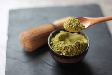 tahta kaşık Matcha çay