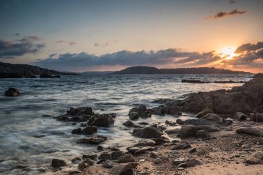 La Maddalena Adası manzarası, Cala Trinita manzarası, Sardunya, İtalya