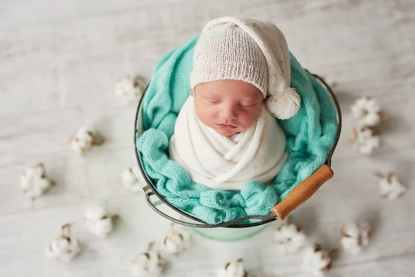 Pasgeboren Baby Lichte Kleding — Stockfoto
