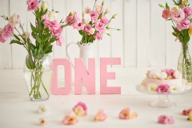 Doğum günü 1 yıl kek Smash dekor