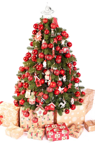 クリスマスカードテンプレート 白い背景にクリスマスツリー孤立 新年のグリーティングカード — ストック写真