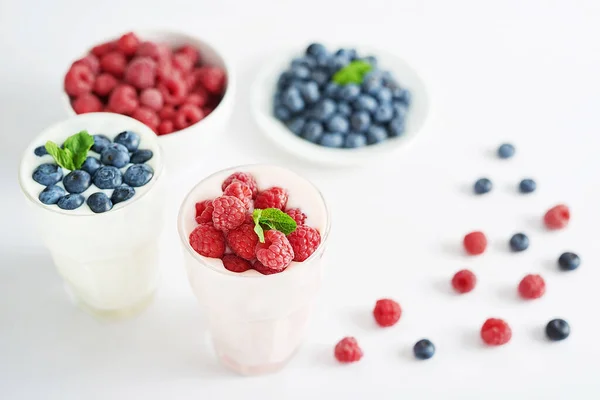 Yogurt Cocktail Parfait Natural Detox Liquid Ice Cream Healthy Food — Stock Photo, Image