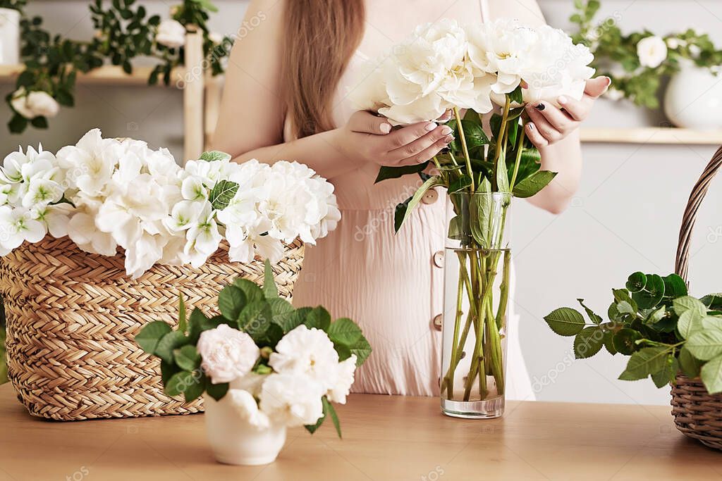Fondo floral. Interior de la tienda de flores. Estudio de diseño floral