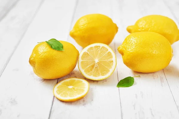 Fondo Limones Grupo Limones Con Hojas Sobre Fondo Blanco Cítricos — Foto de Stock