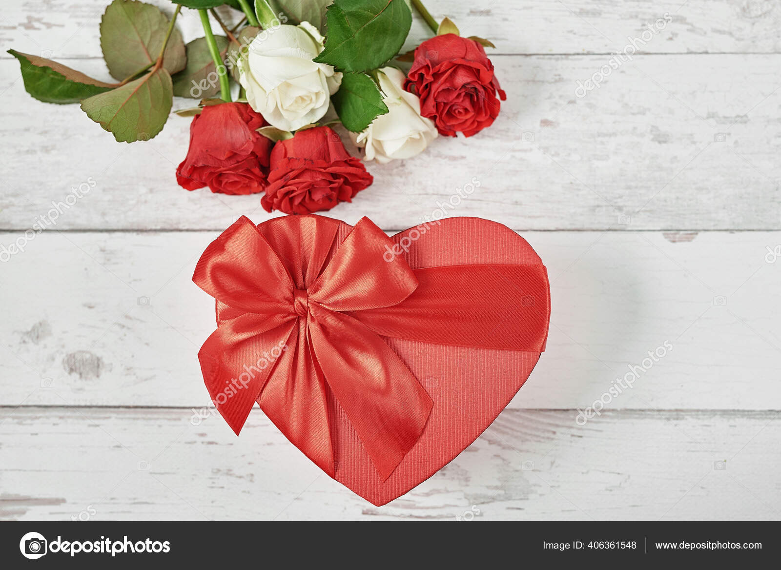 Valentine Day Romantic Background Red Roses Gift Box Happy Valentine Stock Photo Image By C Yarovoy Aleksandr 406361548