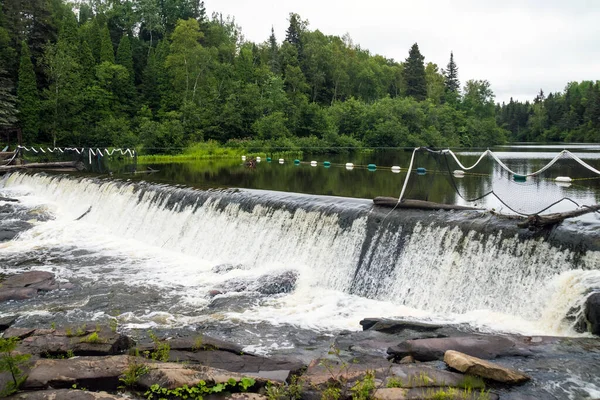 魁北克省Parc Rivire Moulin Chicoutimi Saguenay瀑布 — 图库照片