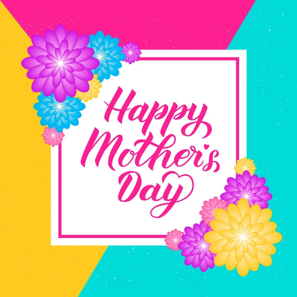 Happy Mother???s Day calligraphy lettering with colorful spring flowers. Origami paper cut style vector illustration. Template for Mothers day party invitations, greeting cards, tags, flyers, banners. — Stock vektor