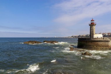 Foz do Douro 'daki deniz feneri Po' daki Douro nehrinin ağzında