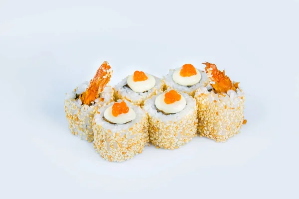 Aziatische Traditionele Ebi Tempura Sushi Roll Met Zwarte Tijgergarnalen Sesamzaad — Stockfoto