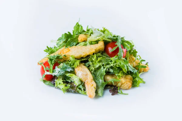 Tempura Chicken Salad Mix Cherry Tomatoes Isolated White Background Side — Stock Photo, Image