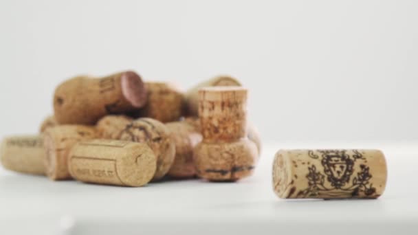 Wine Shyness Wine Cork White Background Close Slow Motion — Stock Video