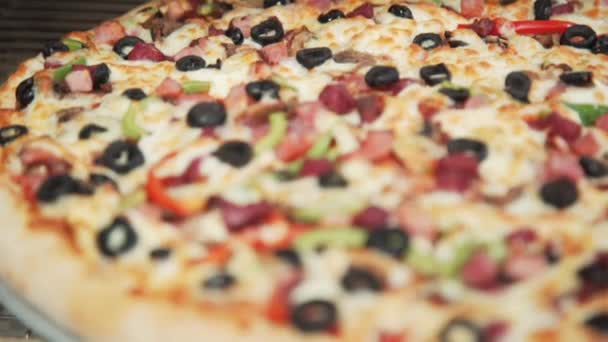 Húspizza Pizza Sütőben Olasz Pizza Készítésének Folyamata Pizza Étterem Konyhájában — Stock videók