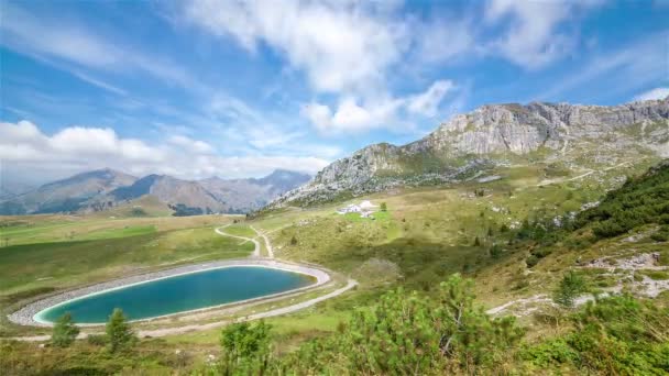 Landschap Van Meer Bergen — Stockvideo