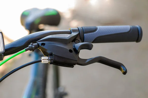 Τιμόνι Ποδηλάτου Κουμπί Ελέγχου Φρένων Και Μοχλό Αλλαγής Ταχυτήτων Close — Φωτογραφία Αρχείου