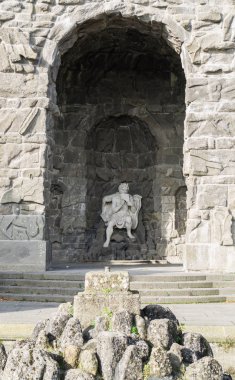 Şeytana Devils mağara, Herkül'ün anıt Kassel, Almanya