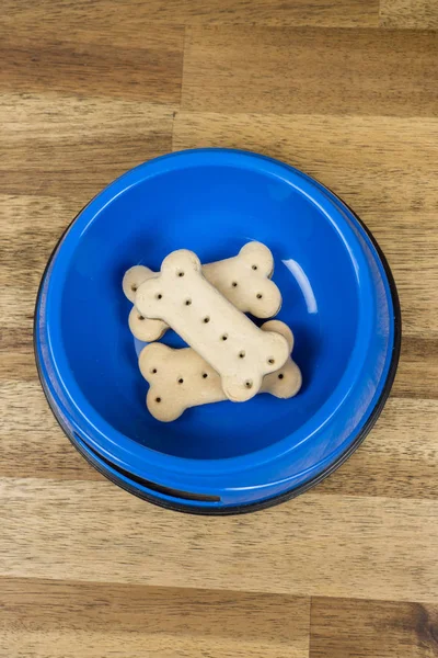 Blaue Hundefutterschale Mit Kauknochen — Stockfoto
