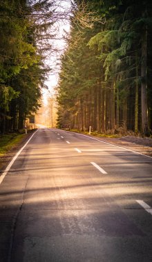 sabah güneşi ülkede yol