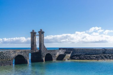 Arrecife, Lanzarote, İspanya, Castillo de San Gabriel manzaralı