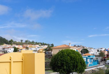 İspanya 'nın La Palma Kanarya Adası' ndaki küçük romantik kulübeler.