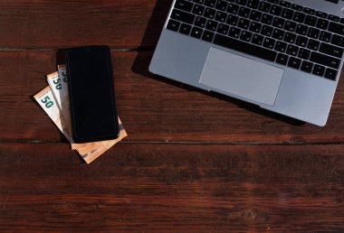 Masaüstü, ahşap tezgah Uzaktan İşletme Yatırımı