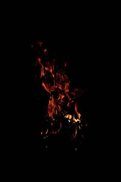 Helles Feuerlicht Auf Schwarzem Hintergrund Das Feuer Auf Lange Sicht — Stockfoto