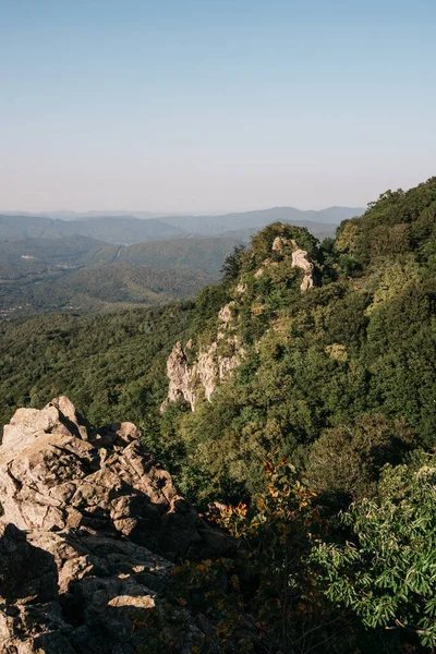 Prachtig Uitzicht Rotsachtige Berg Verte Nationaal Park Kaukasische Bergen Rotsen — Stockfoto