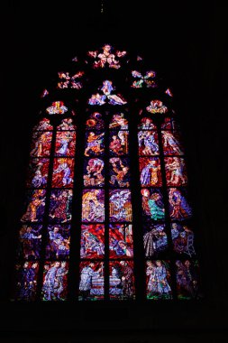 Prague, Çek Cumhuriyeti - Aralık 25,2017: vitray pencereler ana Katedrali Prag.