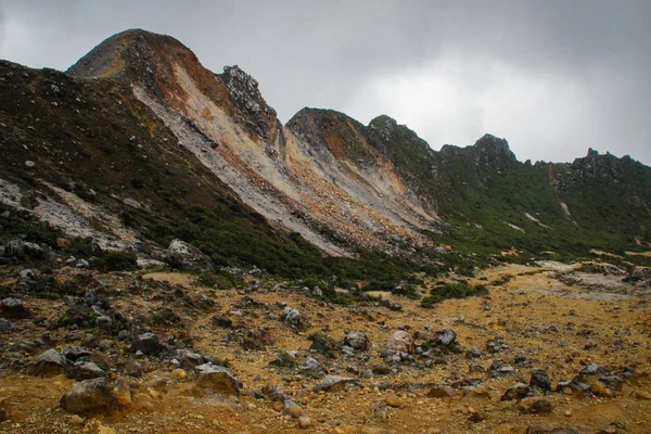 印度尼西亚苏门答腊岛上的 Sibayak 火山周围 野生动物火山 — 图库照片